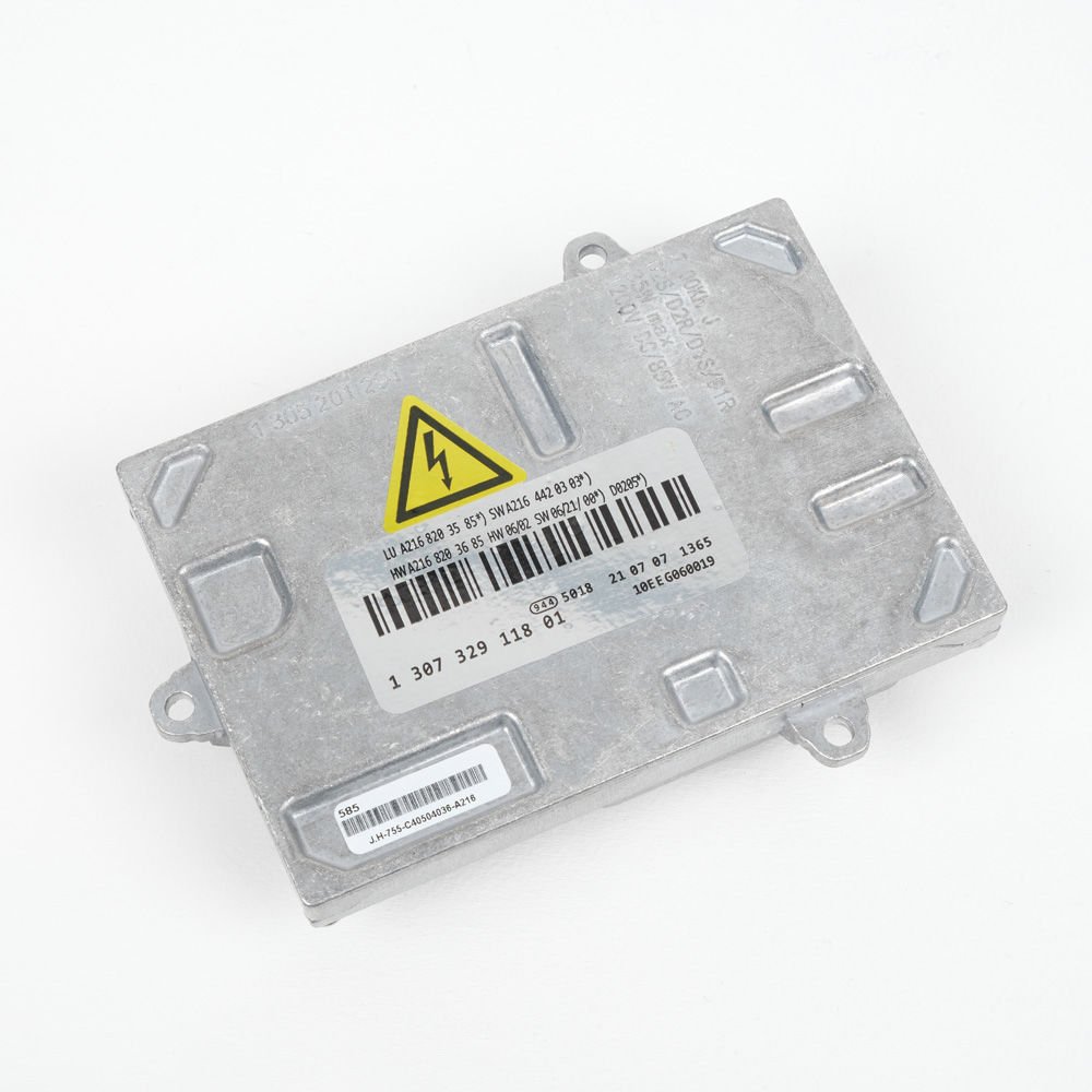 A2168203585 / Mercedes Benz S ClasW221 W216 Xenon Far Beyni