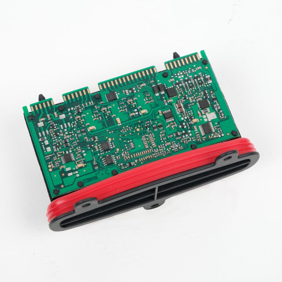 63117440875 / BMW F01 F02 F03 LCI 7 Serisi Far Kontrol Modülü