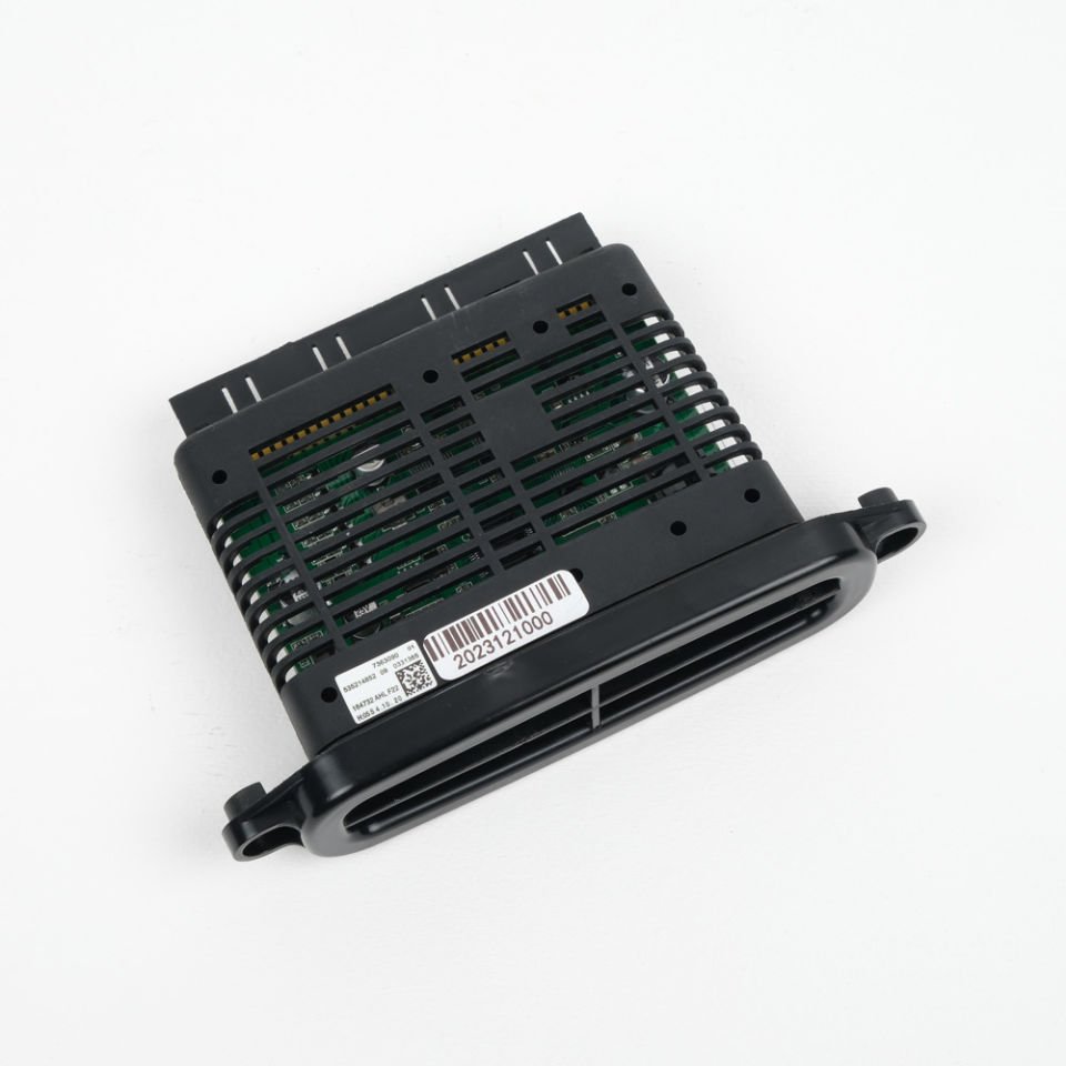 63117363090 / BMW F22 F23 2 Serisi Far Kontrol Modülü