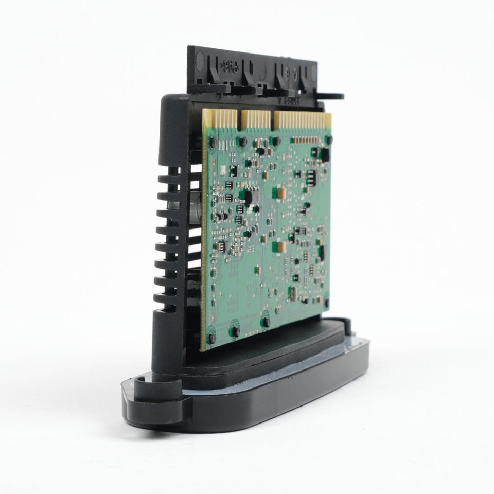 63117363090 / BMW F22 F23 2 Serisi Far Kontrol Modülü