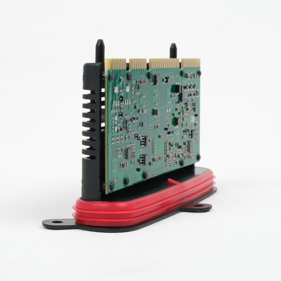 63117440878 / BMW F10 F17 LCI 5 Serisi Led Far Kontrol Modülü