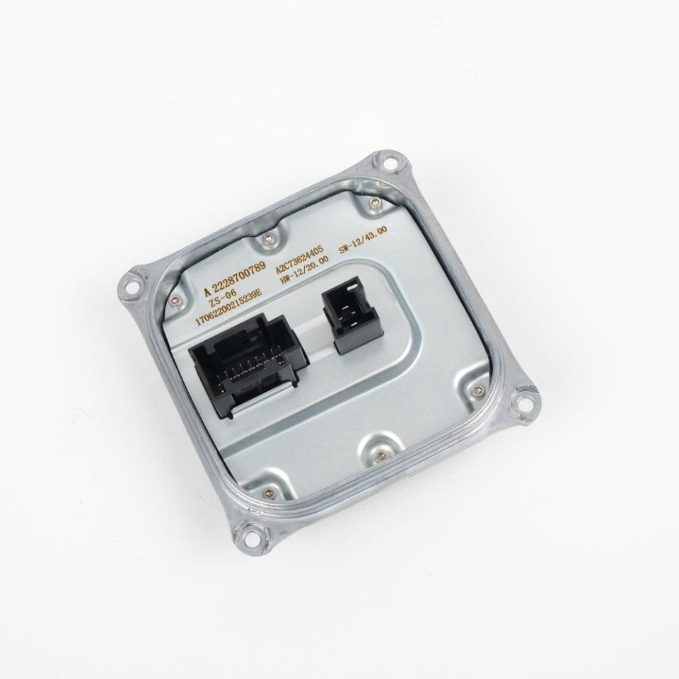 A2228700789 / Mercedes Benz W222 W205 W218 W222 Led Far Beyni