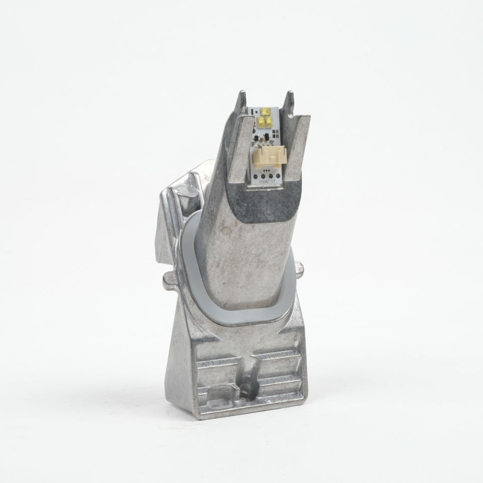63117339003 / BMW F01 F02 LCI 7 Serisi Led Far Modülü