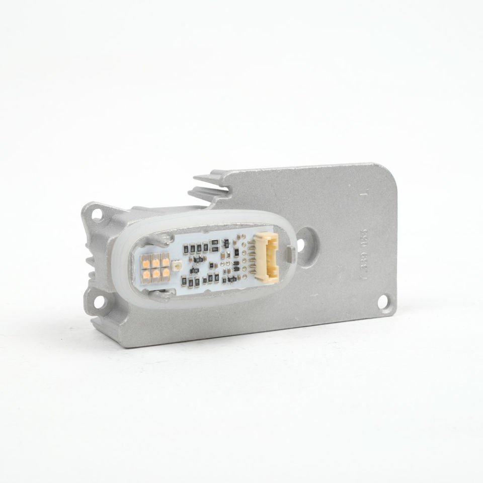 63117339055 / BMW F01 F02 F03 LCI 7 Serisi Led Signal Far Modülü