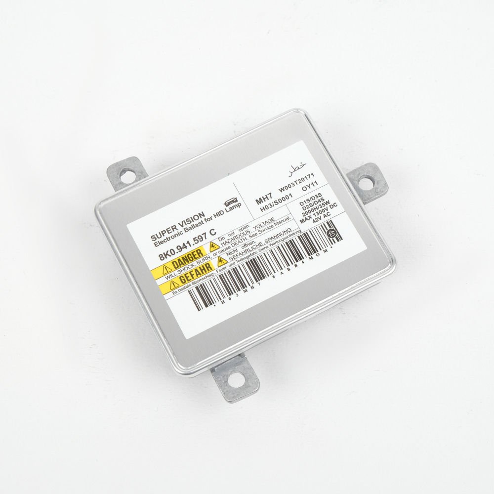 8K0941597C / Audi  Xenon Far Beyni