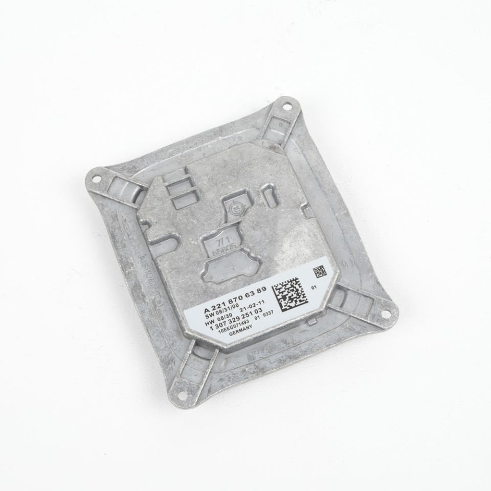 A2218706389 / Mercedes Benz W221 S Class Xenon Far Beyni