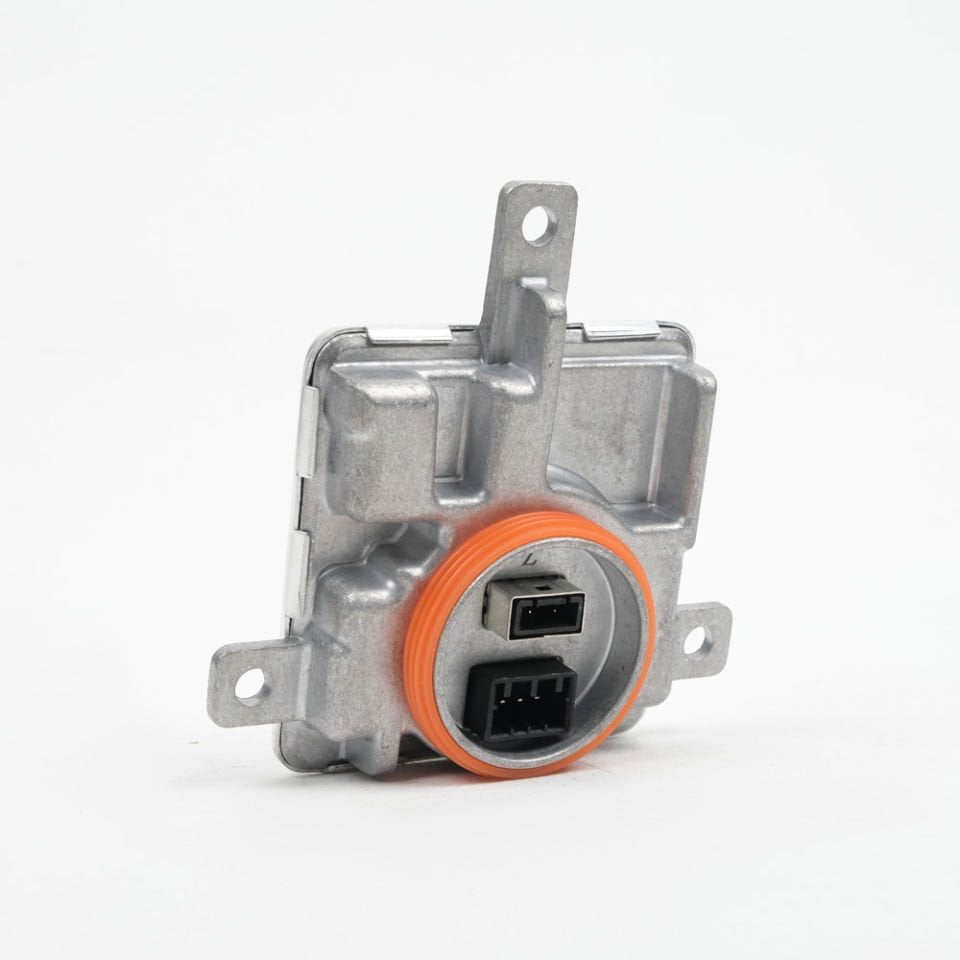 8K0941597E / Audi A3 A4 A5 A6 A7  Q3 Q5 Q7 A8 Xenon Far Beyni