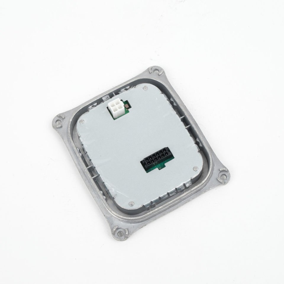 A2219000404 / Mercedes Benz W221 S Class Xenon Far Beyni