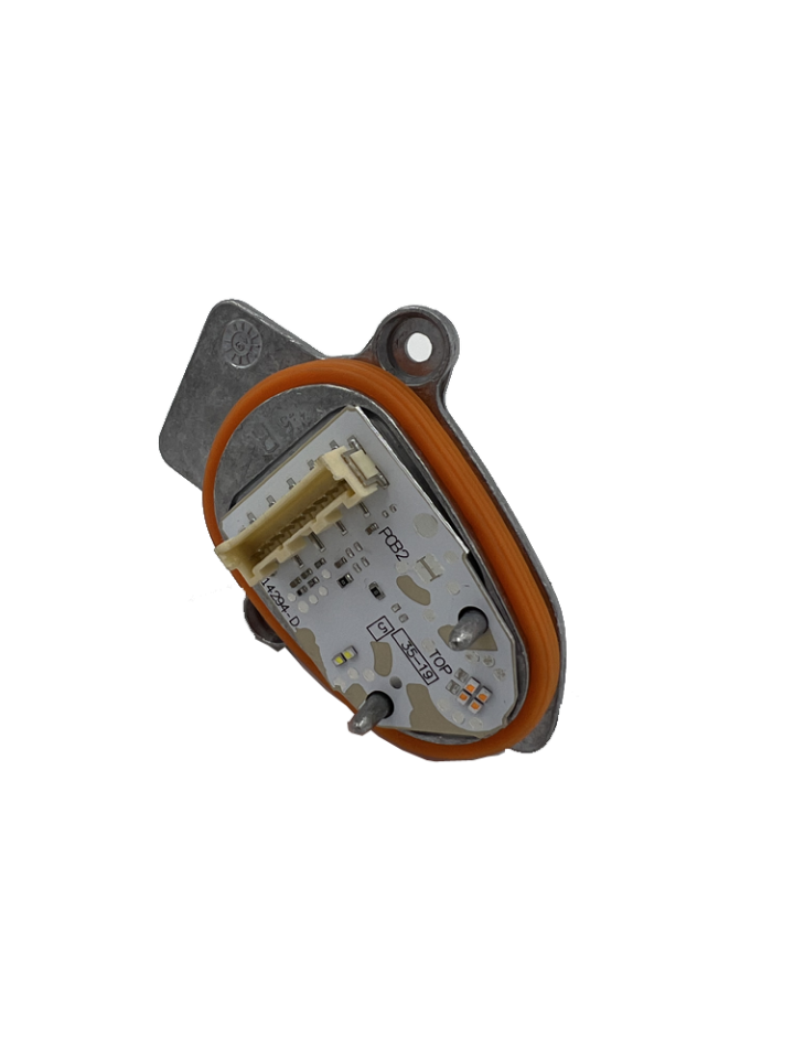 63119477822 / BMW X1 F48 LCI  R Sağ Led Modül