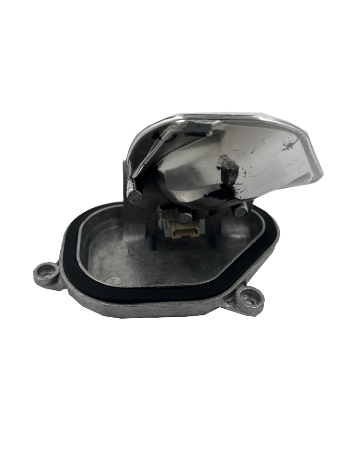 63117466510 / BMW 1 Serisi F52 R Sağ Led Modül