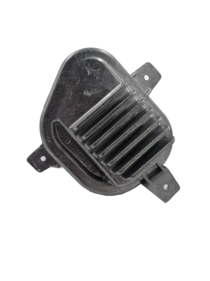 63117428788 / BMW X1 F48 F49 R Sağ Led Modül