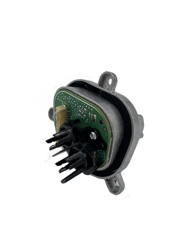 8W0941774 / Audi A4 B9 R Sağ Led Modül