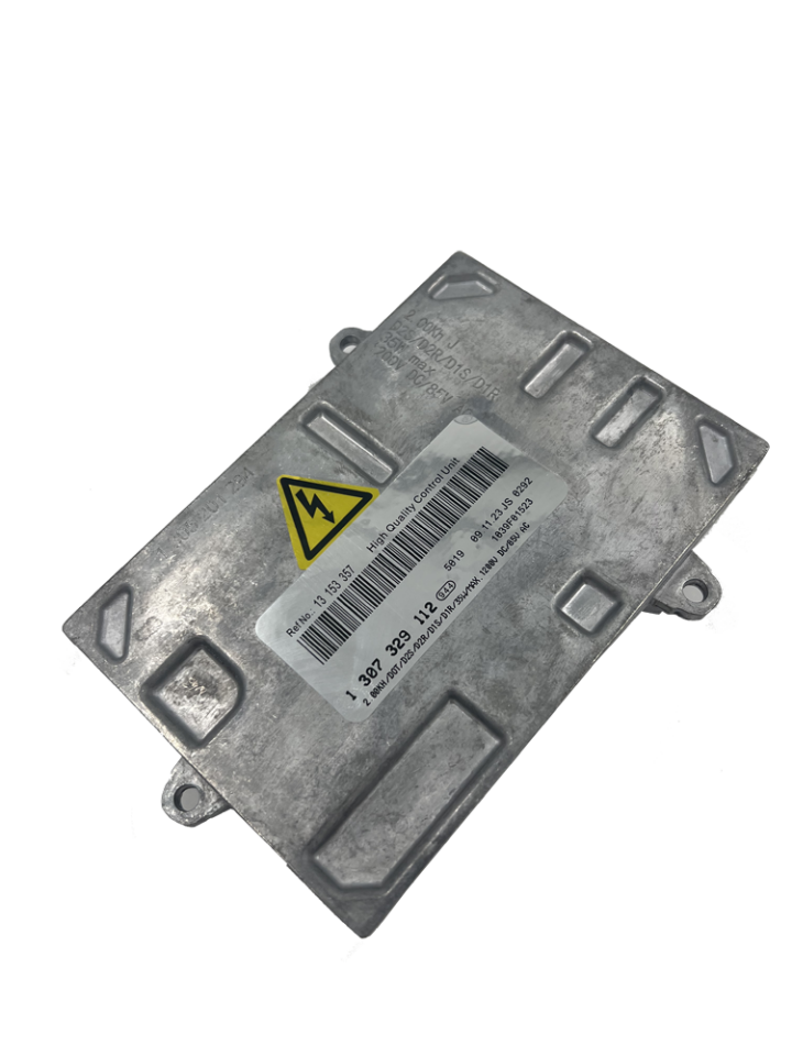 1307329112 / Opel Zafira B Far Beyni